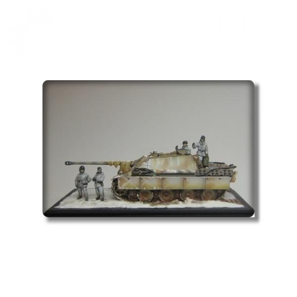 Munich-Kits: FHWK 01 Deutsche Panzer Crew in Ostpreussen 1945 / Scale 1:72